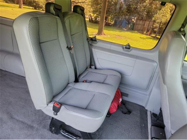 2002 Ford E350 (CC-2110929) for sale in Cadillac, Michigan