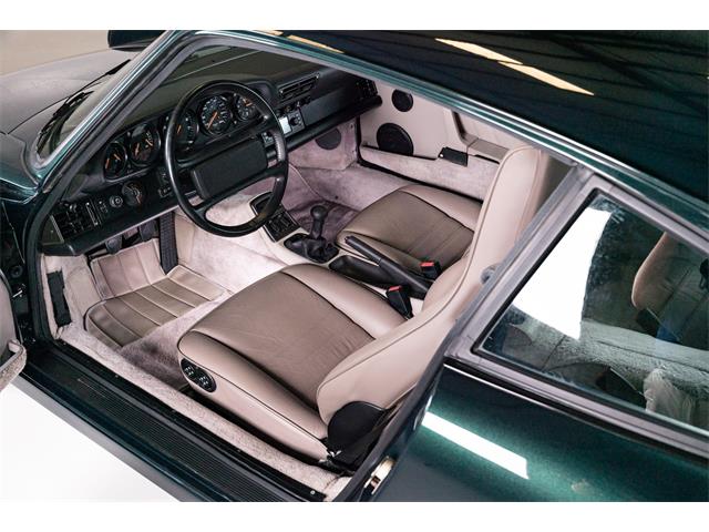 1990 Porsche 911 Carrera 4 (CC-2119458) for sale in St. Louis, Missouri