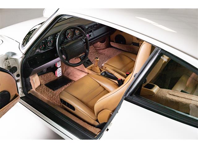 1992 Porsche 911 Carrera 2 (CC-2119460) for sale in St. Louis, Missouri