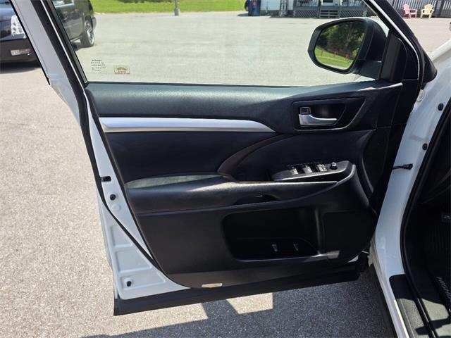 2019 Toyota Highlander (CC-2119465) for sale in Kingsport, Tennessee