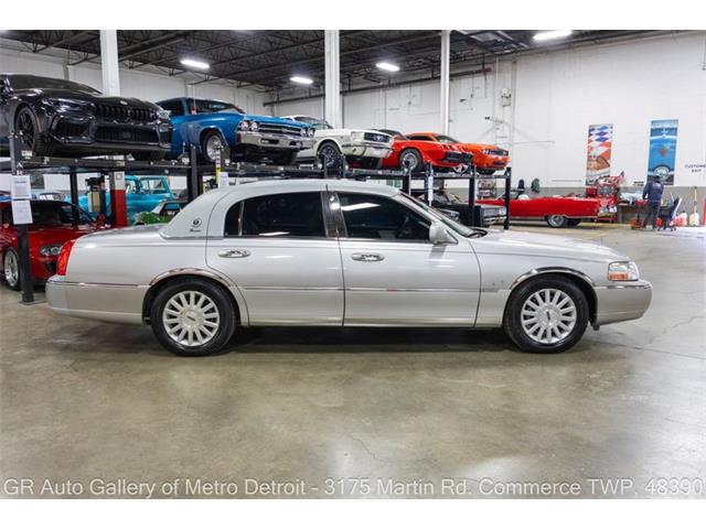 2004 Lincoln Town Car (CC-2119510) for sale in Kentwood, Michigan