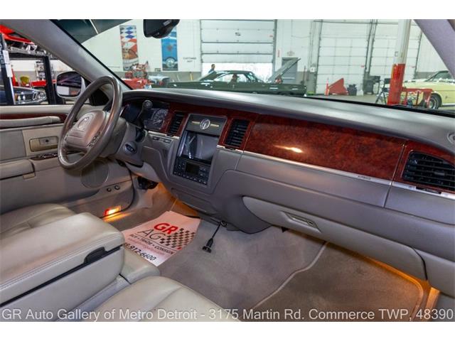 2004 Lincoln Town Car (CC-2119510) for sale in Kentwood, Michigan