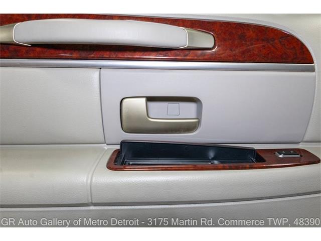 2004 Lincoln Town Car (CC-2119510) for sale in Kentwood, Michigan