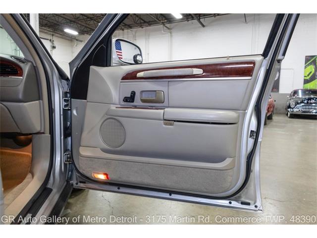 2004 Lincoln Town Car (CC-2119510) for sale in Kentwood, Michigan