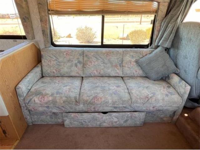 1998 Tiffin Allegro (CC-2110959) for sale in Cadillac, Michigan