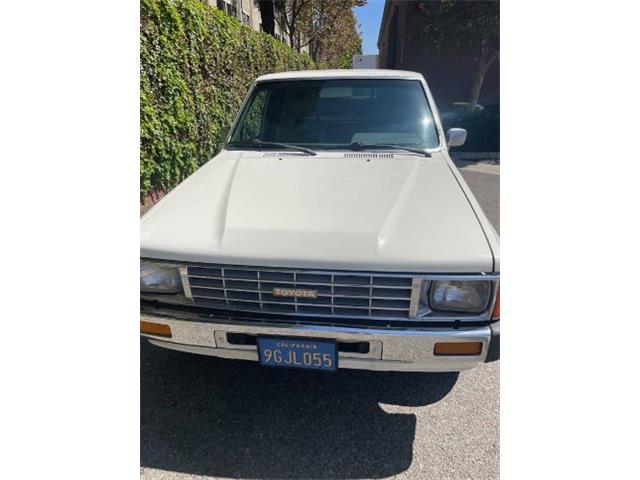 1986 Toyota Pickup (CC-2119616) for sale in Cadillac, Michigan