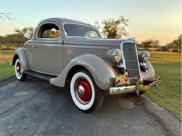 1935 Ford Model 48 (CC-2119636) for sale in Fredericksburg, Texas