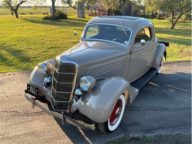 1935 Ford Model 48 (CC-2119636) for sale in Fredericksburg, Texas