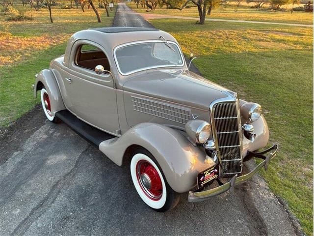 1935 Ford Model 48 (CC-2119636) for sale in Fredericksburg, Texas