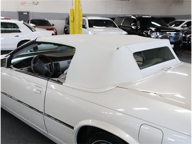 2002 Cadillac Convertible (CC-2119664) for sale in Addison, Illinois