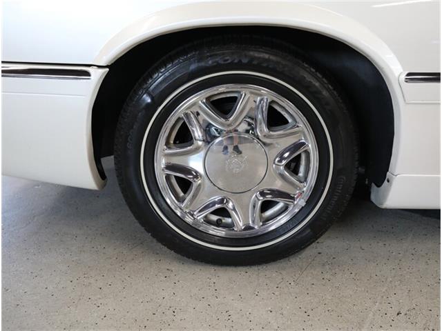 2002 Cadillac Convertible (CC-2119664) for sale in Addison, Illinois