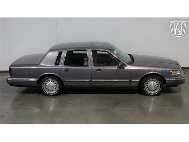 1996 Lincoln Town Car (CC-2119759) for sale in Peoria, Arizona