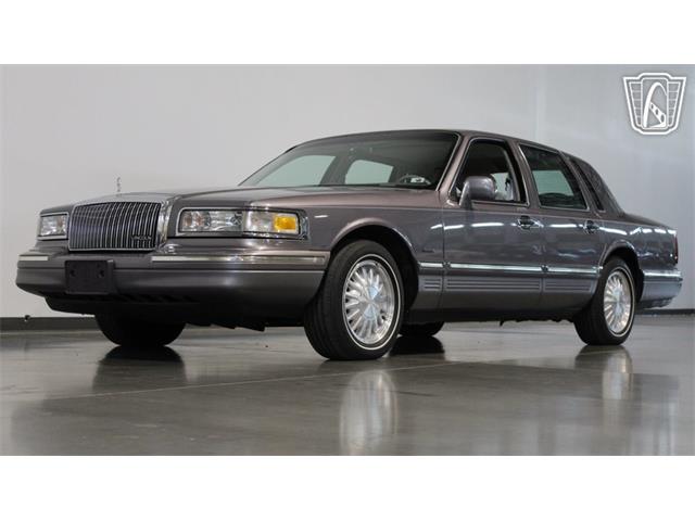 1996 Lincoln Town Car (CC-2119759) for sale in Peoria, Arizona