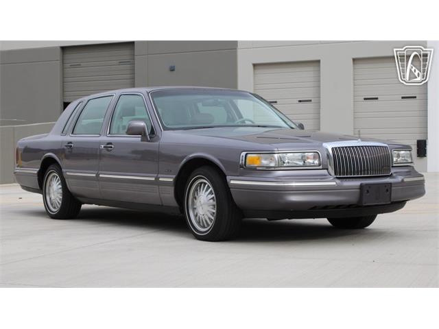 1996 Lincoln Town Car (CC-2119759) for sale in Peoria, Arizona