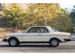 1981 Mercedes-Benz 300CD (CC-2119777) for sale in Beverly Hills, California