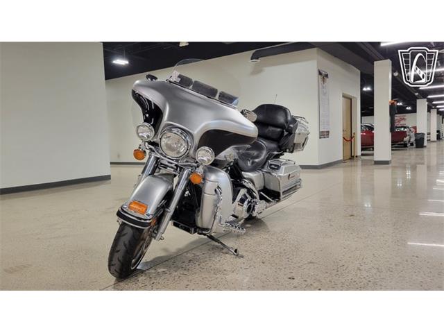 2003 Harley-Davidson FLHTCU (CC-2119804) for sale in Dearborn, Michigan