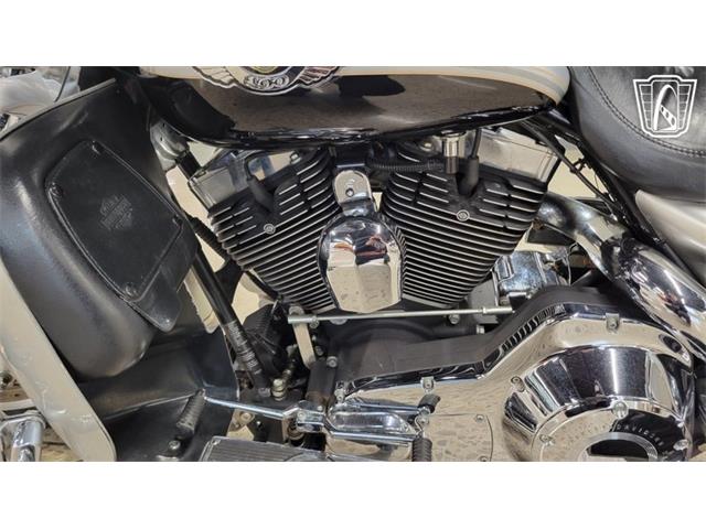 2003 Harley-Davidson FLHTCU (CC-2119804) for sale in Dearborn, Michigan