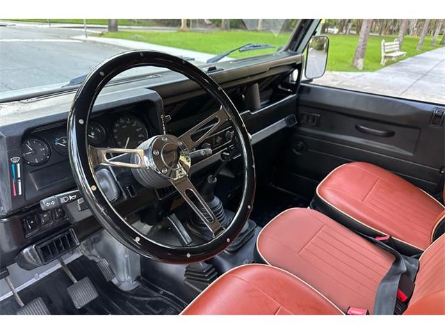 2000 Land Rover Defender 110 (CC-2119902) for sale in Savannah, Georgia
