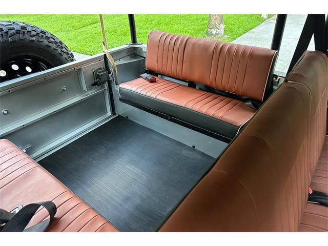2000 Land Rover Defender 110 (CC-2119902) for sale in Savannah, Georgia