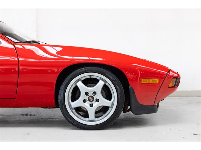 1982 Porsche 928 (CC-2120101) for sale in Naarden, Noord-Holland