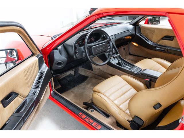1982 Porsche 928 (CC-2120101) for sale in Naarden, Noord-Holland