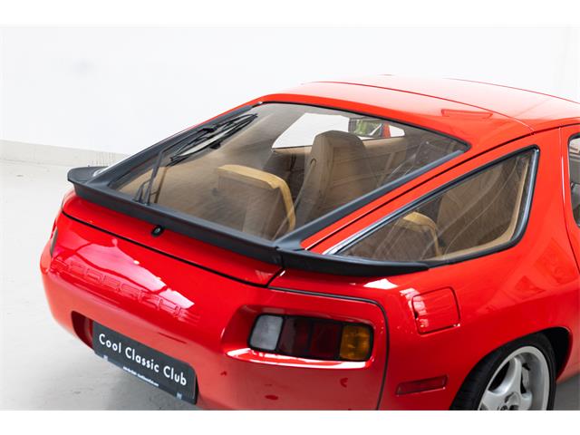 1982 Porsche 928 (CC-2120101) for sale in Naarden, Noord-Holland