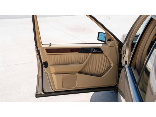 1992 Mercedes-Benz 500 (CC-2121101) for sale in Las Vegas, Nevada