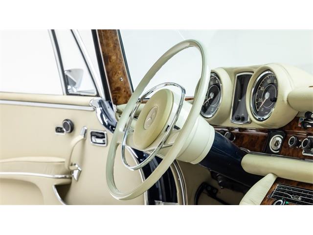 1971 Mercedes-Benz 280 (CC-2121102) for sale in Las Vegas, Nevada