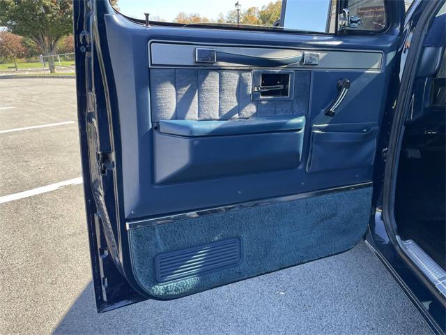 1985 Chevrolet Suburban (CC-2121105) for sale in Hilton, New York