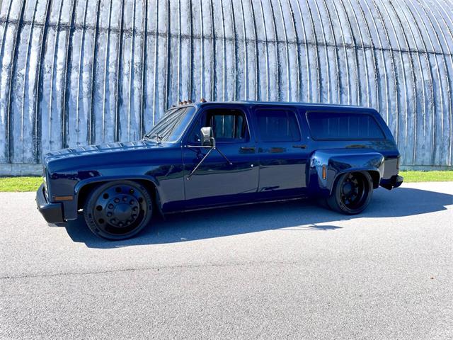 1985 Chevrolet Suburban (CC-2121105) for sale in Hilton, New York