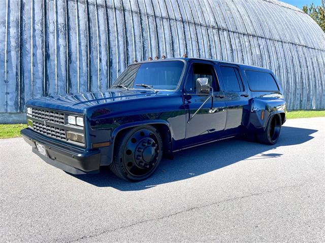 1985 Chevrolet Suburban (CC-2121105) for sale in Hilton, New York