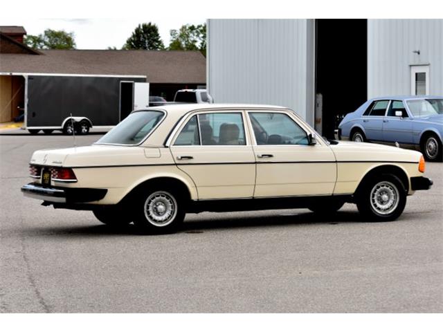 1983 Mercedes-Benz 300 (CC-2121281) for sale in Cadillac, Michigan
