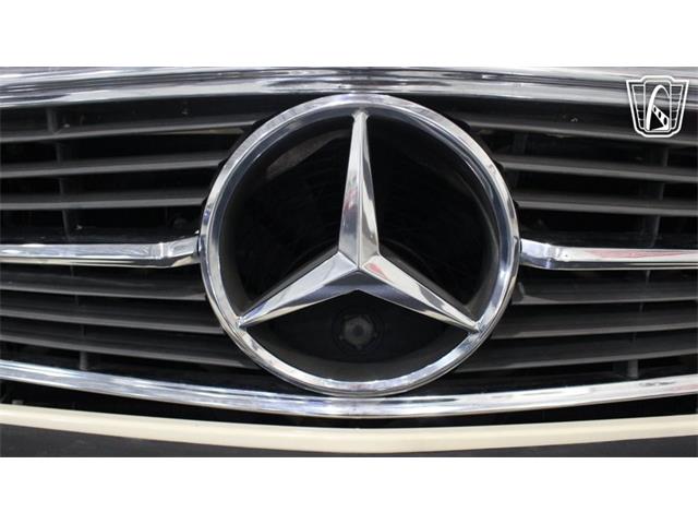 1980 Mercedes-Benz 450SL (CC-2121333) for sale in Runnemede, New Jersey
