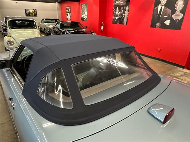 1987 Mercedes-Benz 560 (CC-2121481) for sale in West Babylon, New York