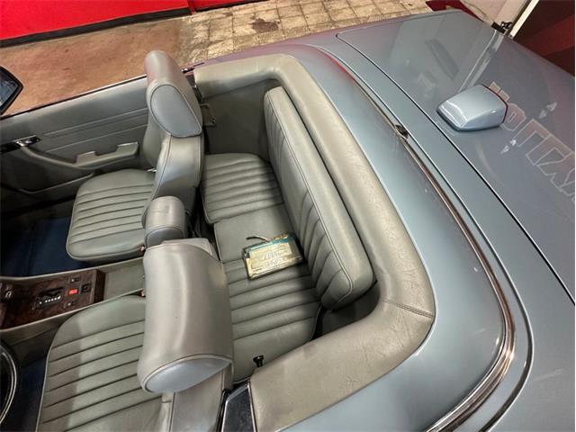 1987 Mercedes-Benz 560 (CC-2121481) for sale in West Babylon, New York