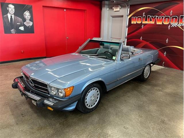 1987 Mercedes-Benz 560 (CC-2121481) for sale in West Babylon, New York