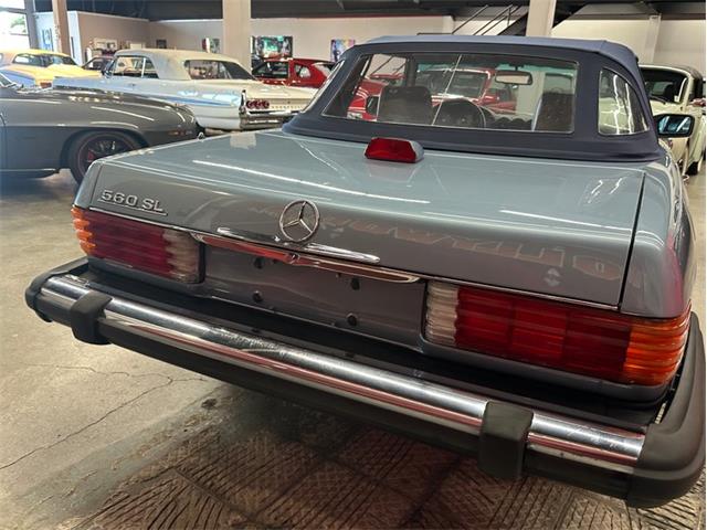 1987 Mercedes-Benz 560 (CC-2121481) for sale in West Babylon, New York