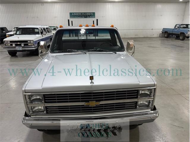 1984 Chevrolet K-30 (CC-2120159) for sale in Holland , Michigan