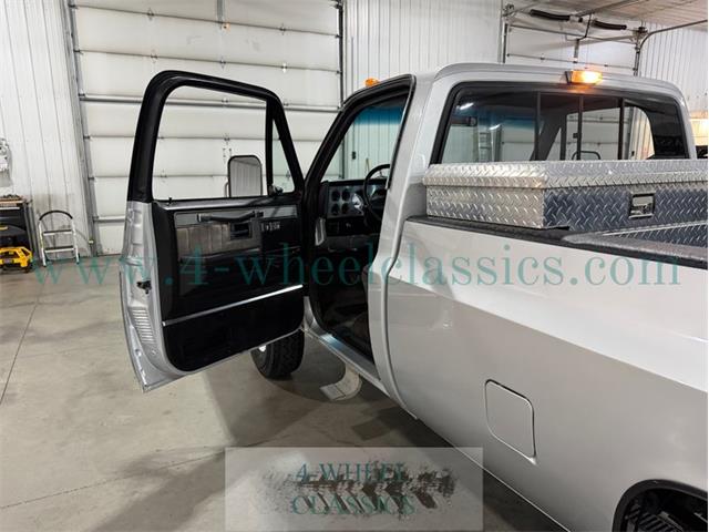 1984 Chevrolet K-30 (CC-2120159) for sale in Holland , Michigan