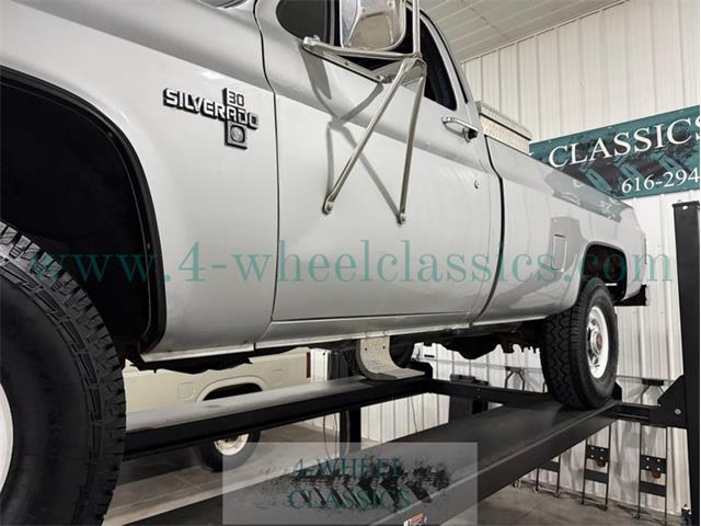 1984 Chevrolet K-30 (CC-2120159) for sale in Holland , Michigan