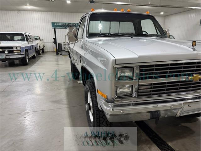 1984 Chevrolet K-30 (CC-2120159) for sale in Holland , Michigan