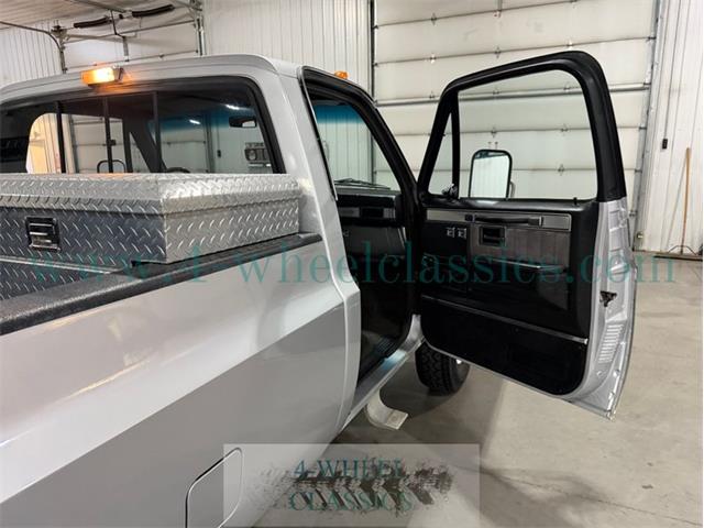 1984 Chevrolet K-30 (CC-2120159) for sale in Holland , Michigan