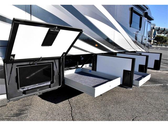 2018 Newmar Dutch Star (CC-2121703) for sale in Anaheim, California