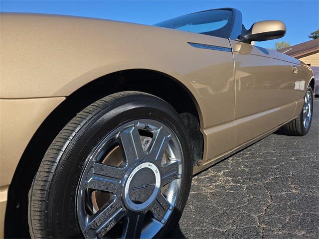 2005 Ford Thunderbird (CC-2121811) for sale in Ross, Ohio