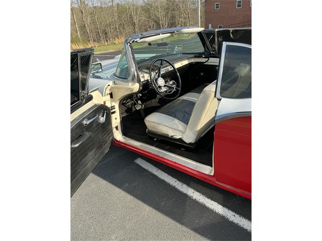 1957 Ford Skyliner (CC-2121823) for sale in Mount airy, North Carolina