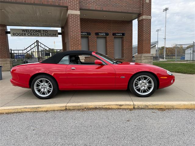 2001 Jaguar XK8 (CC-2121840) for sale in Davenport, Iowa