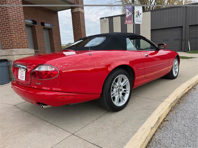 2001 Jaguar XK8 (CC-2121840) for sale in Davenport, Iowa
