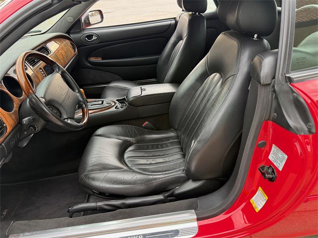 2001 Jaguar XK8 (CC-2121840) for sale in Davenport, Iowa