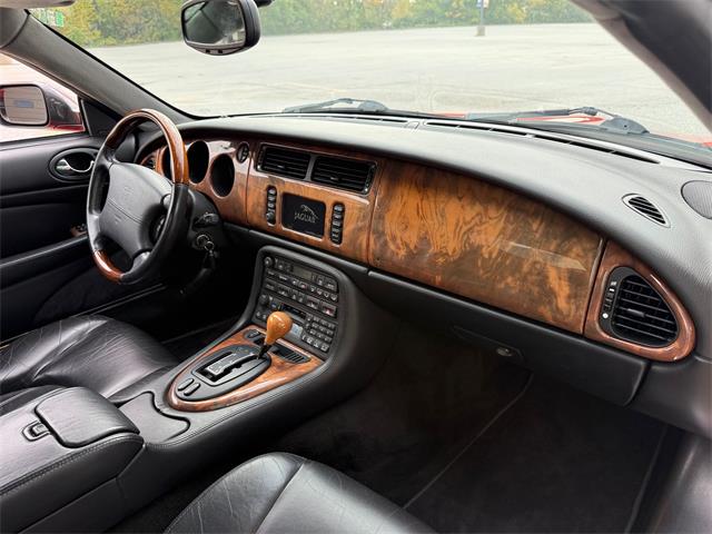 2001 Jaguar XK8 (CC-2121840) for sale in Davenport, Iowa