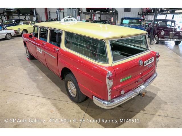 1967 Checker Aerobus (CC-2121854) for sale in Kentwood, Michigan